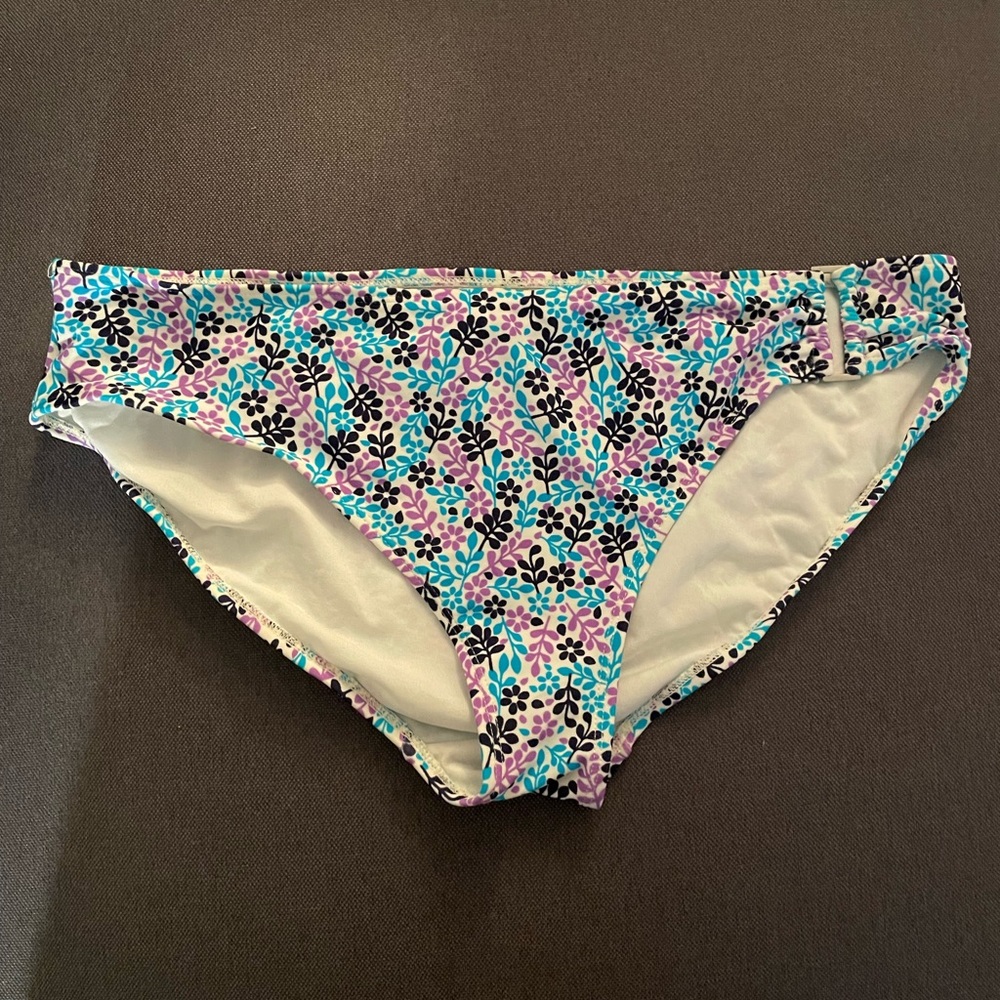 Bikini bottom medium
